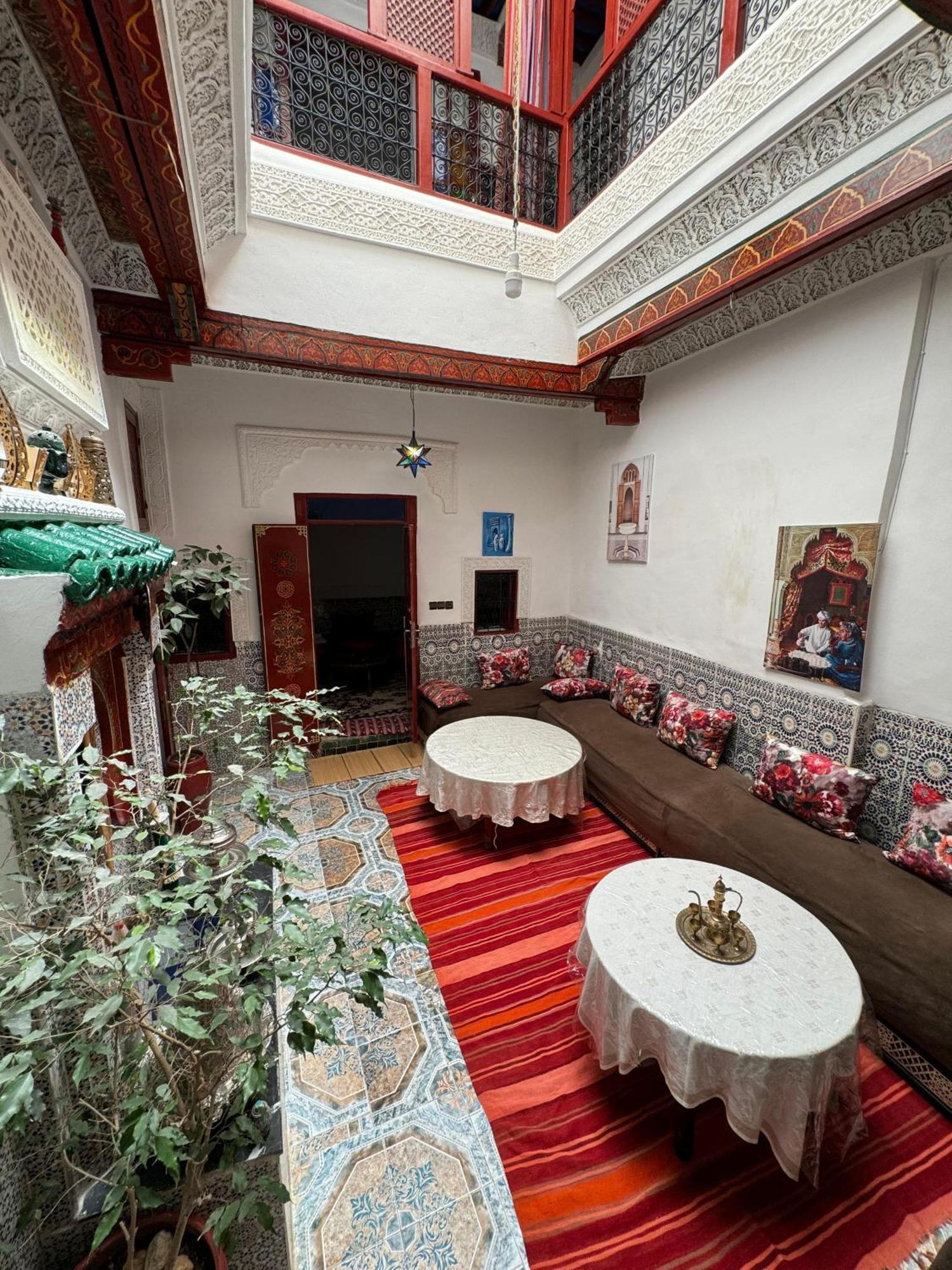 Dar Enouiina Hotel Fez Exterior foto