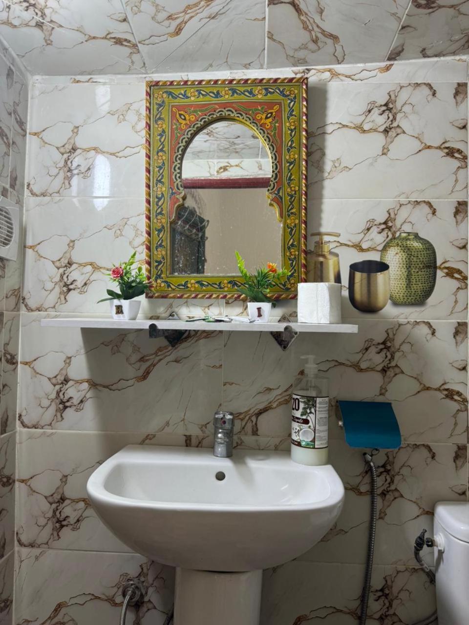 Dar Enouiina Hotel Fez Exterior foto