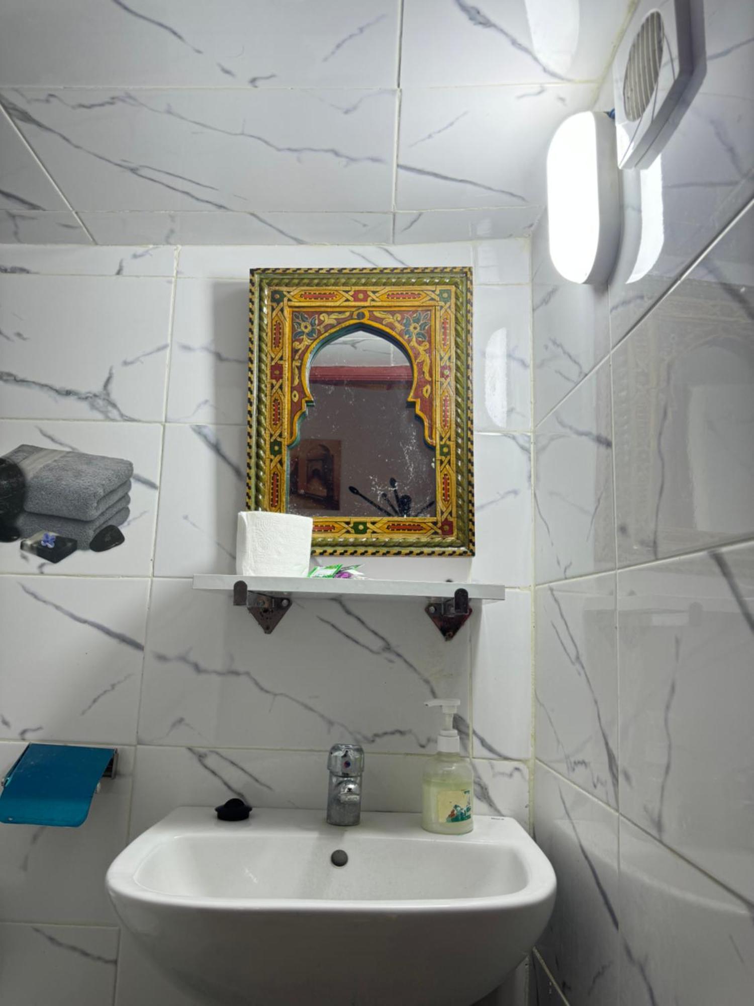Dar Enouiina Hotel Fez Exterior foto